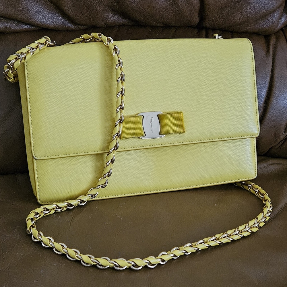 Women's Salvatore Ferragamo Yellow Vara Chain Crossbody Bag - Picture 11 of 16